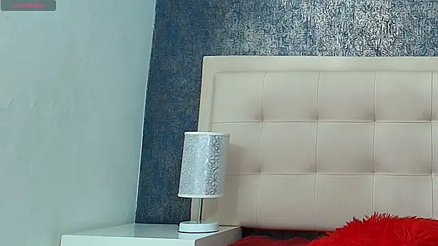 Celestial Queen  online show from 11.28.25