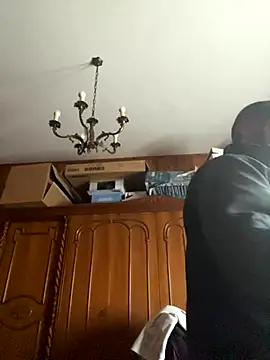 Snapshot of Dikkiduohottt chatting on 11.12.25 Dikkiduohottt online show from 11.12.25