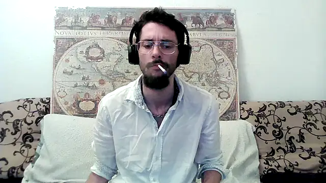 Snapshot of casualtimepassenger chatting on 03.02.25 casualtimepassenger online show from 03.02.25