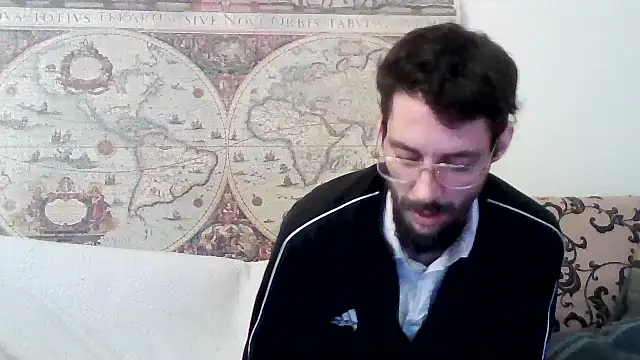 Snapshot of casualtimepassenger chatting on 03.05.25 casualtimepassenger online show from 03.05.25