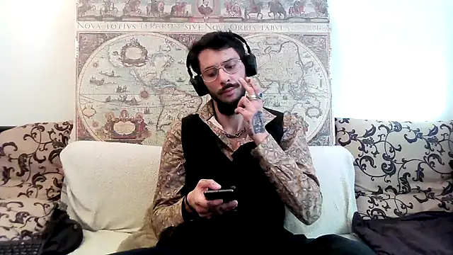 Snapshot of casualtimepassenger chatting on 03.16.25 casualtimepassenger online show from 03.16.25