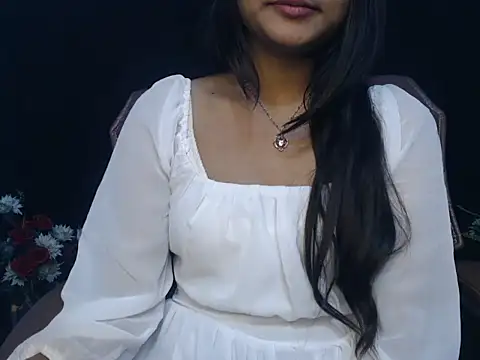 Snapshot of Wish_Queen chatting on 11.04.25 Wish Queen online show from 11.04.25