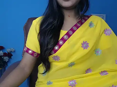 Snapshot of Wish_Queen chatting on 11.11.25 Wish Queen online show from 11.11.25