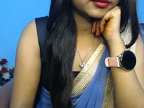 Snapshot of Wish_Queen chatting on 11.15.25 Wish Queen online show from 11.15.25