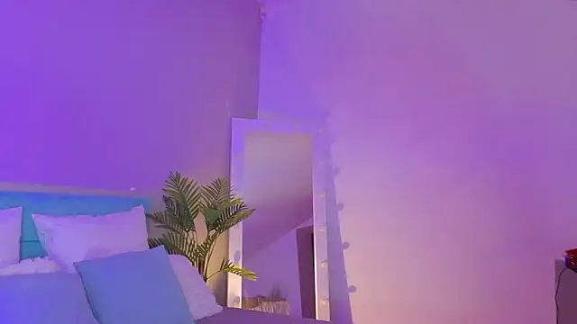 L1ittle kitty  online show from 03.04.26