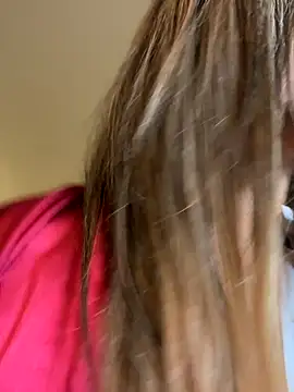 Alisha-Bond online show from 10.31.25