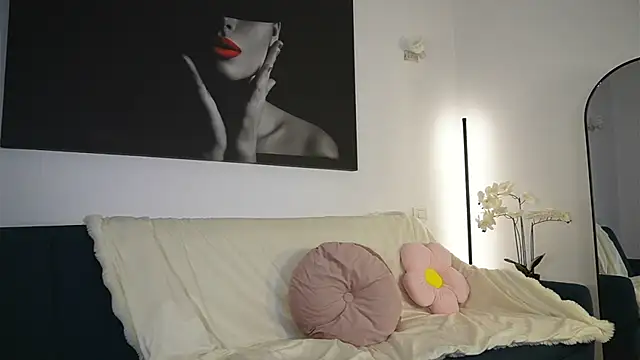 izzy belle online show from 05.25.26