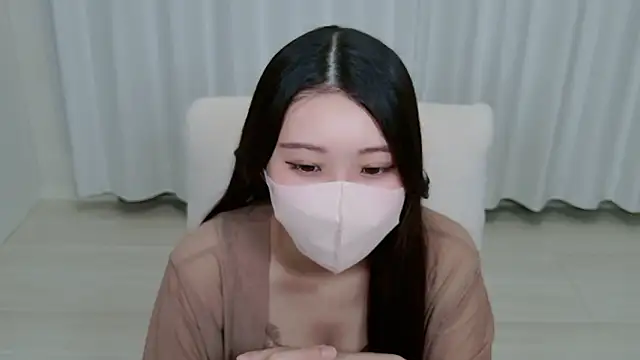 yuki room online show from 09.13.25