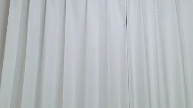 yuki room online show from 11.13.25