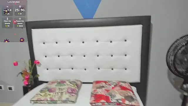 valeria hurtado online show from 02.26.25