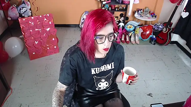 MissMiia2 online show from 02.27.25