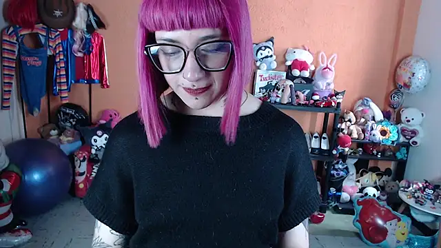 MissMiia2 online show from 01.05.26