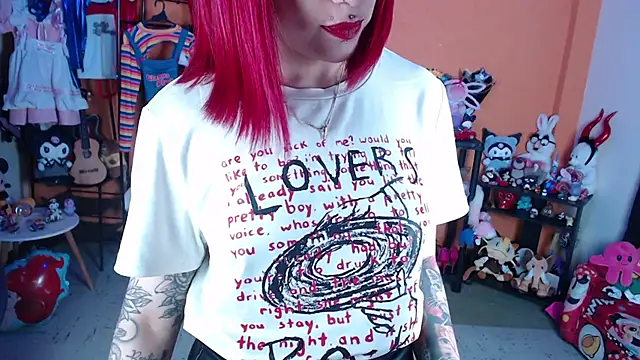 Snapshot of MissMiia2 chatting on 02.28.26 MissMiia2 online show from 02.28.26