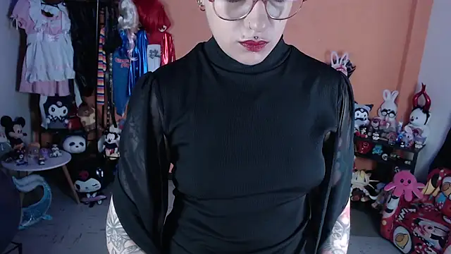 MissMiia2 online show from 05.14.26
