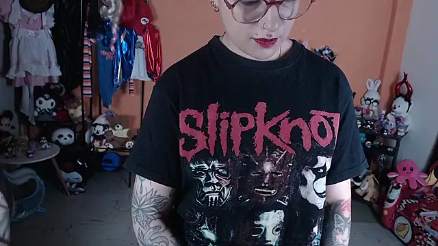 MissMiia2 online show from 06.26.26