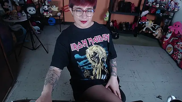MissMiia2 online show from 06.29.26