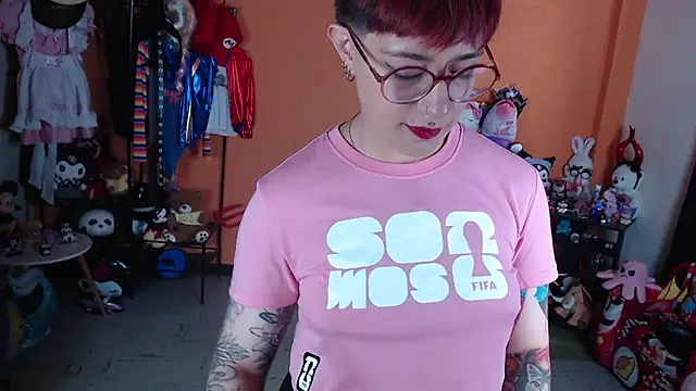 MissMiia2 online show from 07.05.26