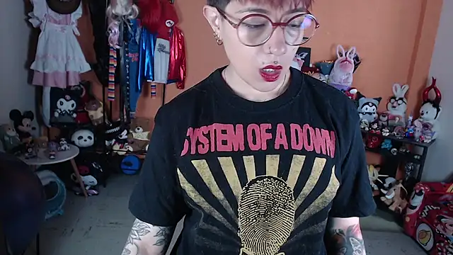 MissMiia2 online show from 07.19.26