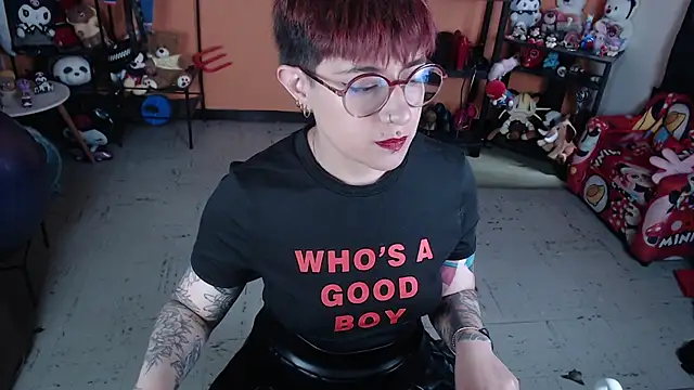 MissMiia2 online show from 07.22.26