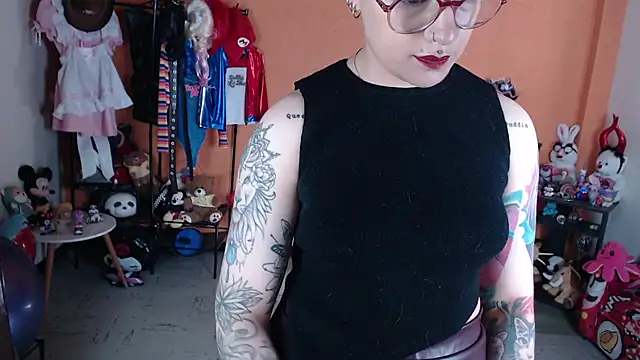 MissMiia2 online show from 07.29.26