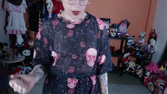 MissMiia2 online show from 08.06.26