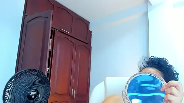 kathyajhonss online show from 04.25.26