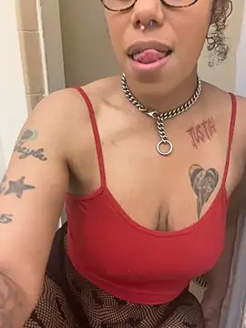 Princess Desirae online show from 05.18.26