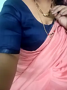 Snapshot of your-sameera chatting on 12.15.25 your-sameera online show from 12.15.25