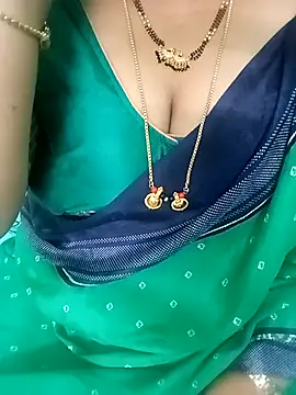 Snapshot of your-sameera chatting on 02.04.26 your-sameera online show from 02.04.26