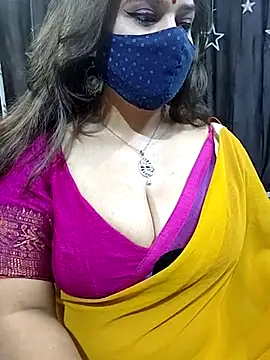 Snapshot of AzadPanchi2024 chatting on 03.04.25 AzadPanchi2024 online show from 03.04.25