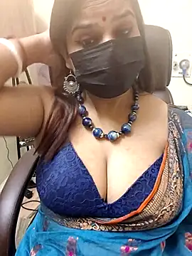 Snapshot of AzadPanchi2024 chatting on 09.21.25 AzadPanchi2024 online show from 09.21.25