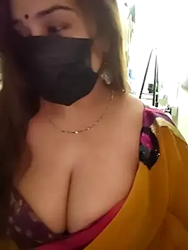 Snapshot of AzadPanchi2024 chatting on 02.13.26 AzadPanchi2024 online show from 02.13.26