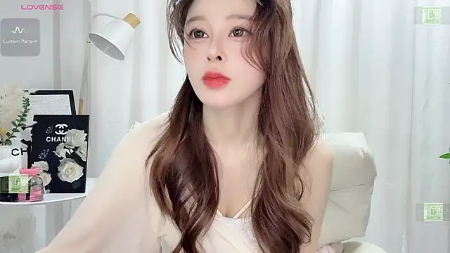 Carly 1 online show from 07.20.26