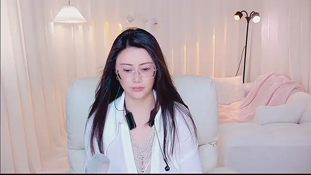 Daisy7 11 online show from 06.28.26