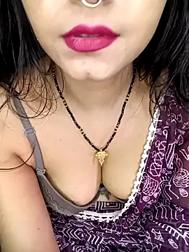 Diamond queeen online show from 01.31.25