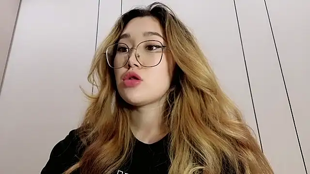 Jennatyan online show from 01.10.26