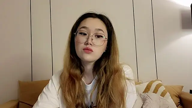 Jennatyan online show from 04.23.26