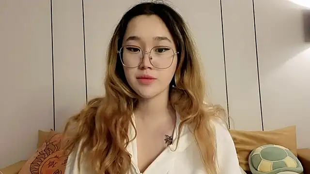 Jennatyan online show from 05.05.26