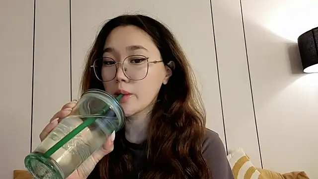Jennatyan online show from 06.17.26