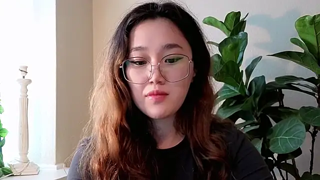 Snapshot of Jennatyan chatting on 07.29.26 Jennatyan online show from 07.29.26