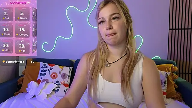 Snapshot of Mel_Nelson chatting on 10.12.25 Mel Nelson online show from 10.12.25