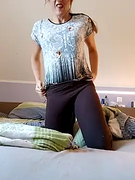 Hexe12346 online show from 02.20.25