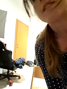 Hexe12346 online show from 03.06.25