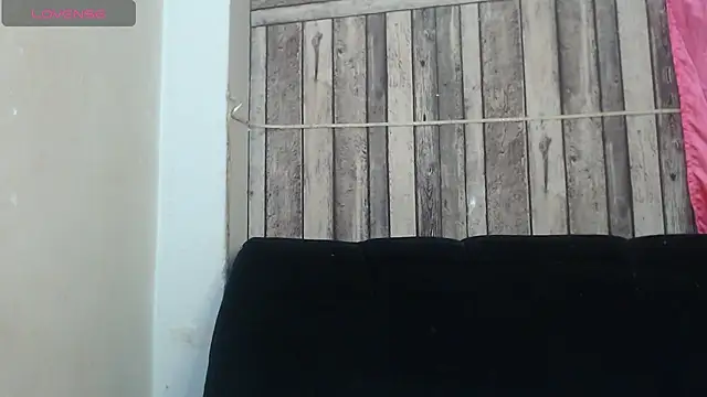 rosa pretty online show from 12.05.25