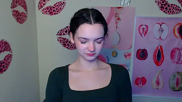  SusieSu  online show from 12.23.25