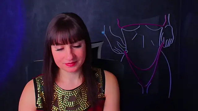 Snapshot of Violla_My chatting on 12.19.24 Violla My online show from 12.19.24