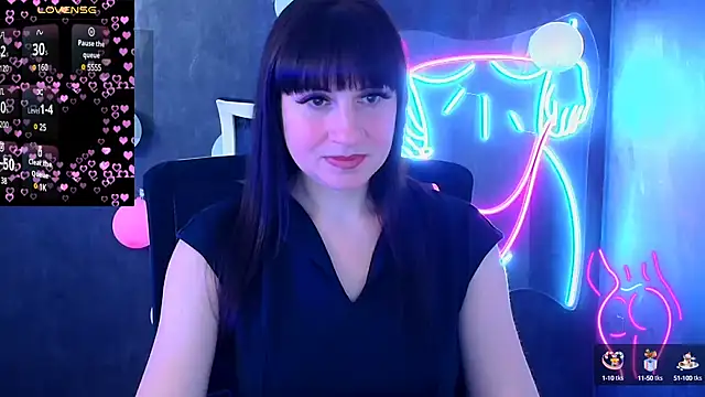 Snapshot of Violla_My chatting on 03.17.25 Violla My online show from 03.17.25