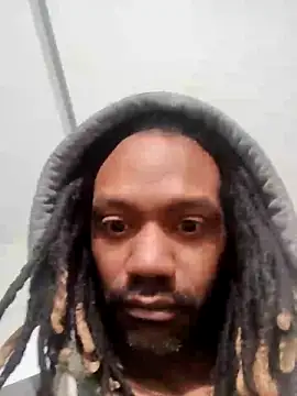 Snapshot of bas2ana chatting on 12.21.24 bas2ana online show from 12.21.24