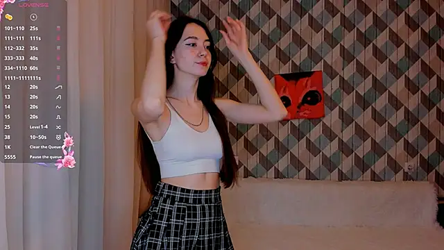 EvaBradley online show from 02.14.25