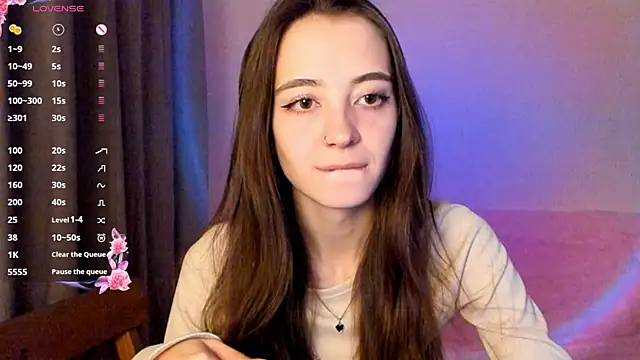 EvaBradley online show from 10.18.25